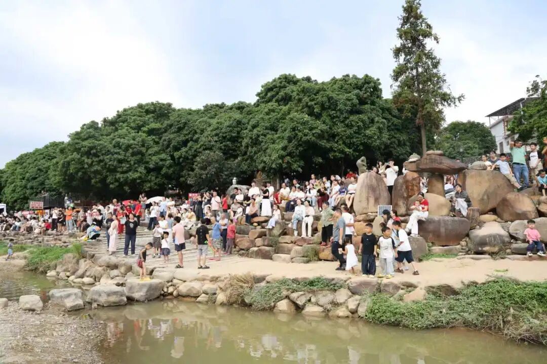 泉州安溪：金谷溪岸，有戏！