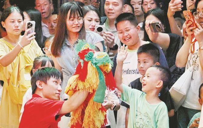 国庆假期文旅出圈出彩 厦门入围全国热门旅游城市TOP15