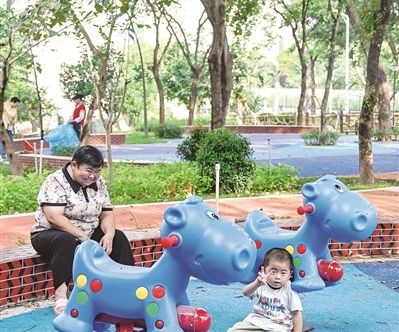 散步遛娃好去处 集美一铁路主题口袋公园投用