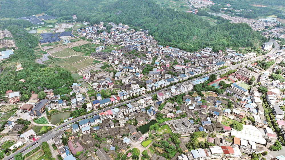续写大美湖山新荣光  ——永安市大湖镇全面推动经济社会高质量发展侧记