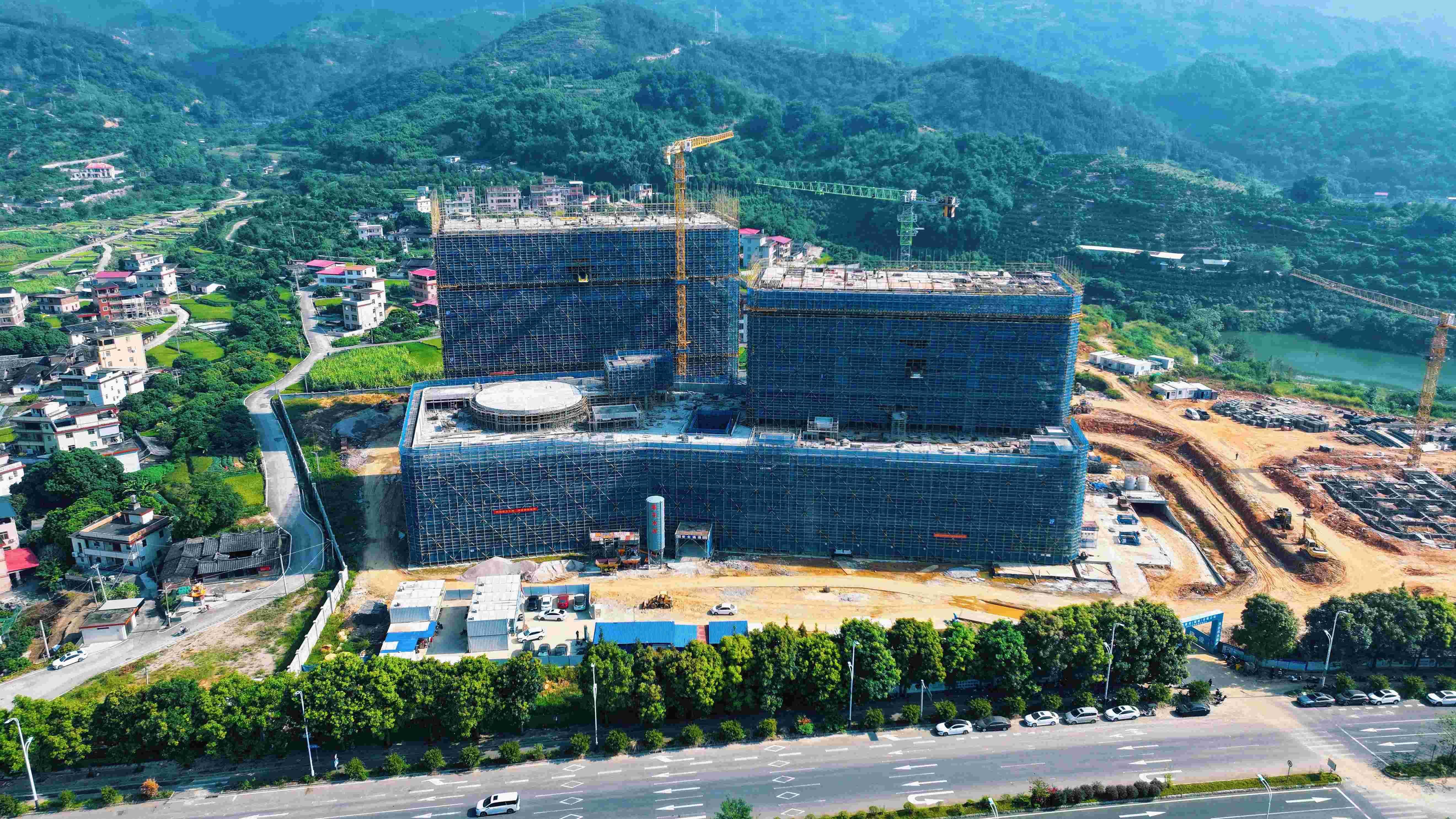 泉州永春：美岭长安国际康养城项目有序推进 住院综合楼即将封顶