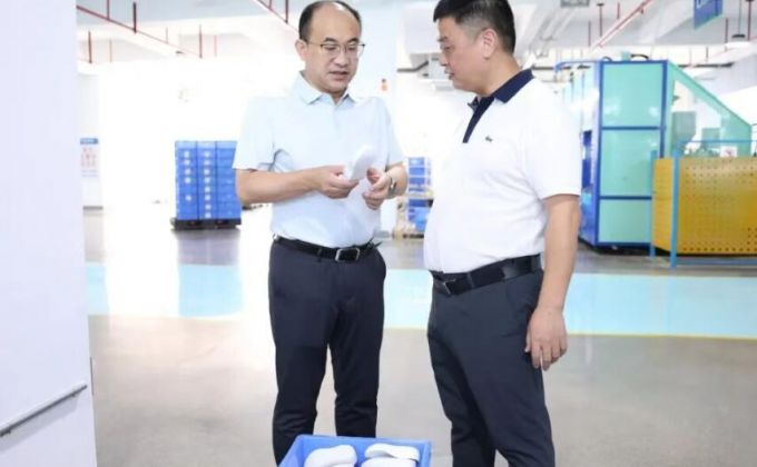 抓作风 促工作 拼经济丨漳州台商区党工委书记一线调研企业和项目