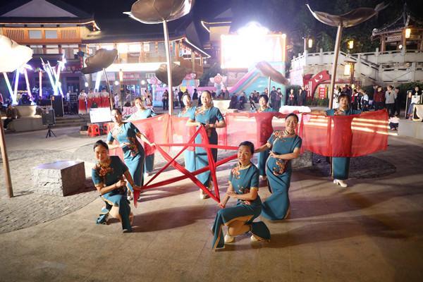 “歌声遇建宁——天台音乐会”浪漫启幕 双舞台点亮莲乡秋夜
