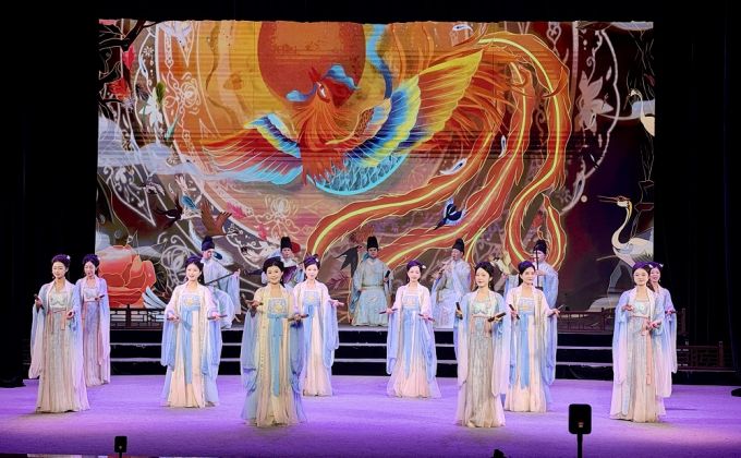 欧亚12国文化艺术界嘉宾探访“世界的泉州”