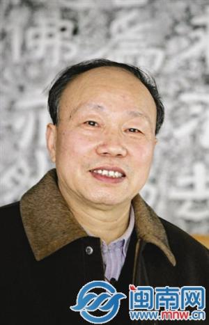 邵坦中：写意花鸟画展在泉受热捧 作品价值连年上升