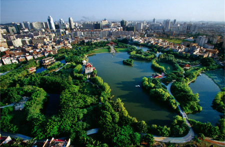 泉州东湖公园 夏观荷秋赏菊湖亭小憩享惬意