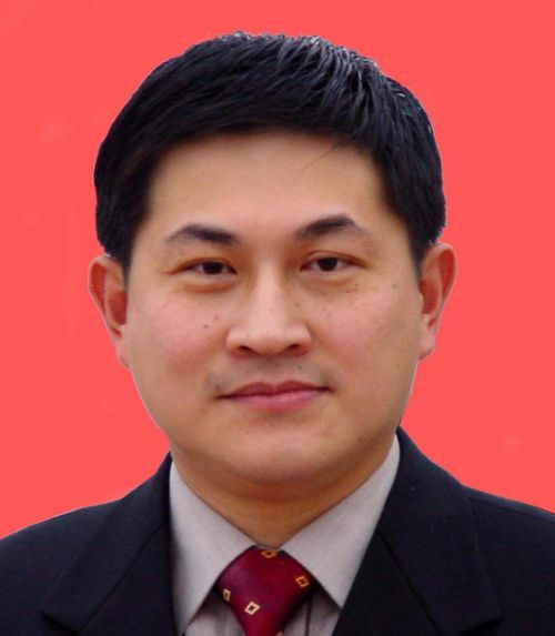 浙江平阳县委书记王中毅拟任台州法院院长遭法庭微博吐槽