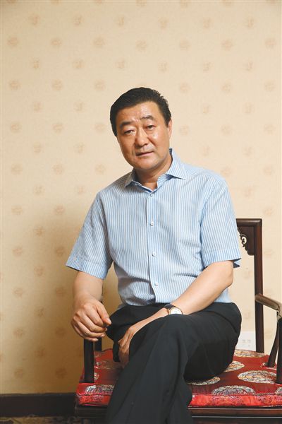 专访山西富豪张新明个人发家过程起底23岁开上奔驰