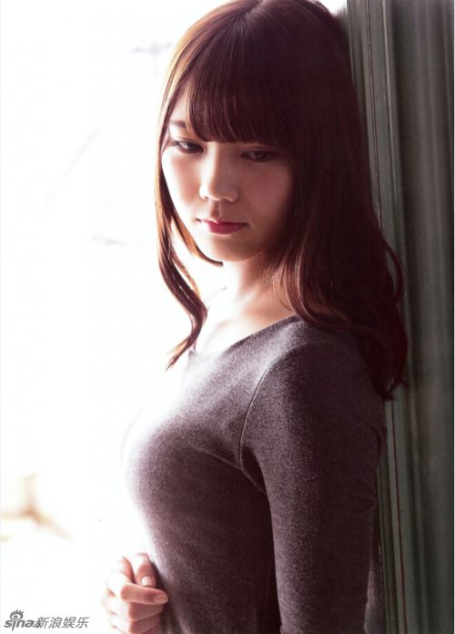 日本16岁女星川后阳菜清新写真秀丰满上围 毛衣包不住36d好身材