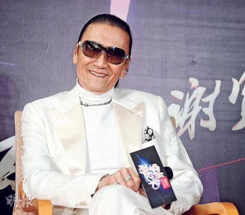 79岁四哥进展把最后的青春奉献给真人秀节目