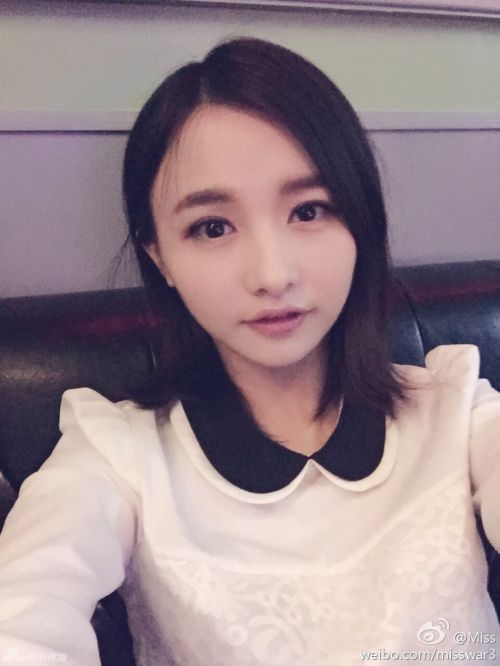 千万年薪"电竞女王"miss大小姐韩懿莹海量资料私照生活组图