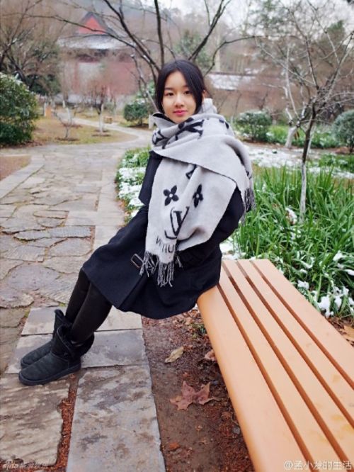 南京外国语再出女神 孟非女儿孟星亚清新婉约