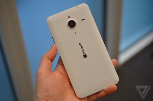 微软低价大屏新机lumia 640真机mwc2015现场实拍与效果图-手机闽南网