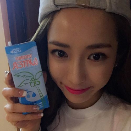 韩国普拉提美女babebani腹肌性感身材火辣 ins脸书资料私照曝光