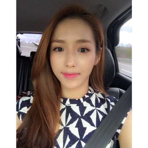 韩国普拉提美女babebani腹肌性感身材火辣 ins脸书资料私照曝光