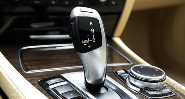 汽车挡杆怎么用?世界那么大 这些你一定要知道