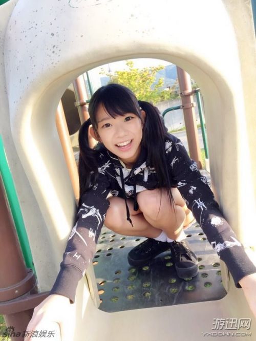 日本19岁少女夺选美比赛冠军 f罩杯获封童颜巨乳(图)