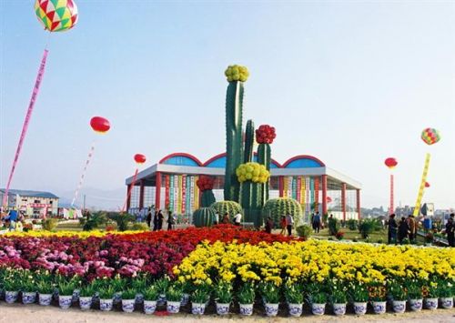 漳州百花村地址 相传养花长福故又名"长福村"