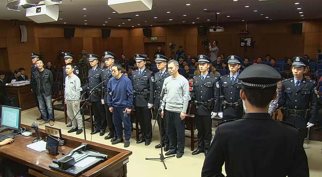 快播涉嫌传播淫秽案庭审现场图片共有21251个淫秽视频