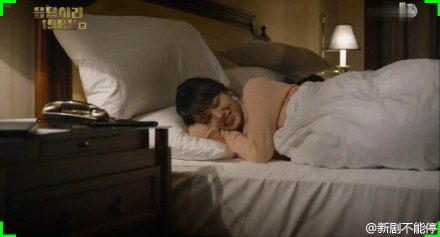 《请回答1988》第19集剧情介绍:阿泽德善确认心意接吻gif