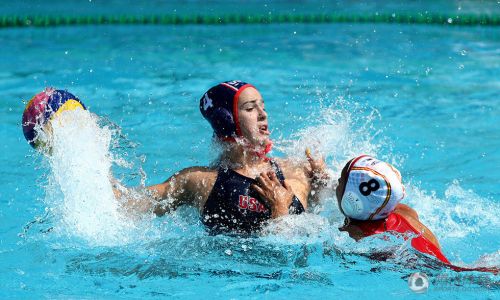 奥运会水球最"黄暴" "撕衣"走光不可描述