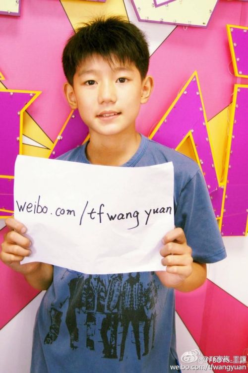 微博七周年众星追忆 tfboys三子晒童年旧照回忆(图)