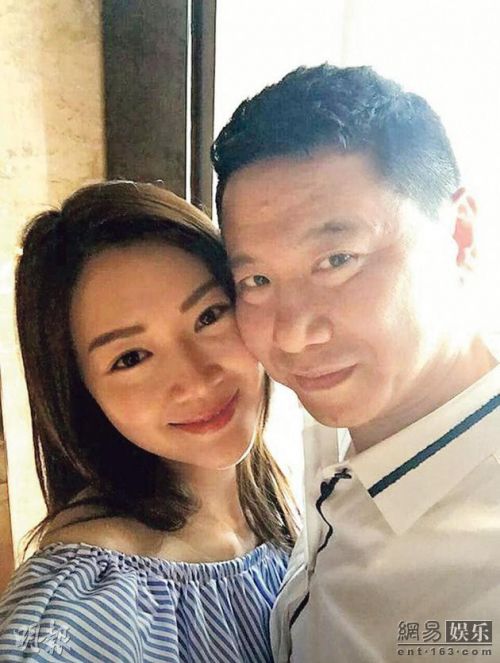 港男星节目内被揭性史 矛头指向旧爱港姐叶翠翠