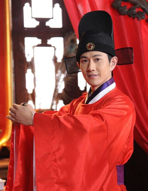 《三嫁奇缘》搞笑上线 鬼才何明翰恋上女侠客