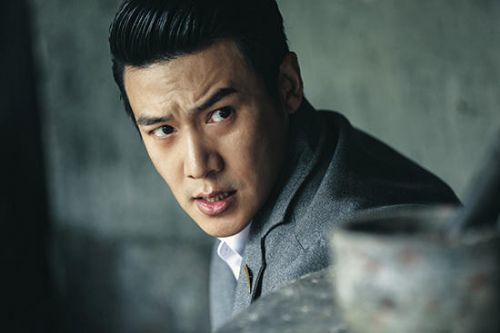 陆毅胭脂上线深情眼神杀牵手赵丽颖