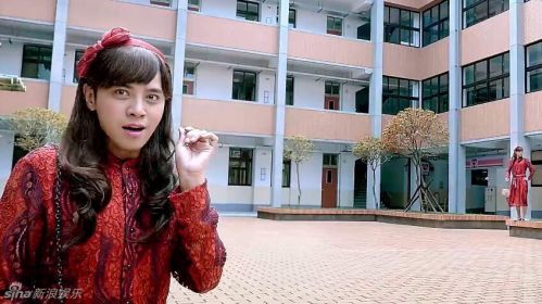 罗志祥真会玩!《你干嘛》mv曝光蛇蝎朱碧石表情包组图get