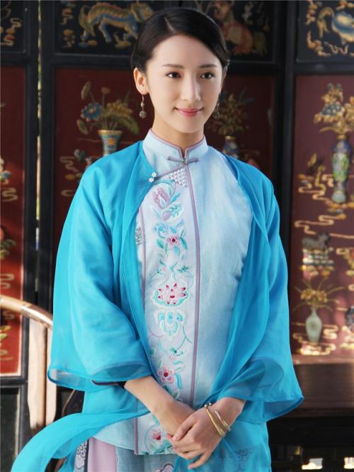 《姐妹姐妹》卢茜苦尽甘来 终迎新生命