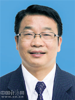 李明清 张兴益 潘晓成 喻显镔 王春水 周善元 赖云(女) 毛朝银 刘诗权