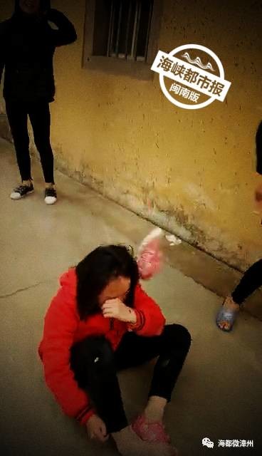 漳浦一小学女生遭同学恶作剧欺辱 被脱鞋谩骂拖行