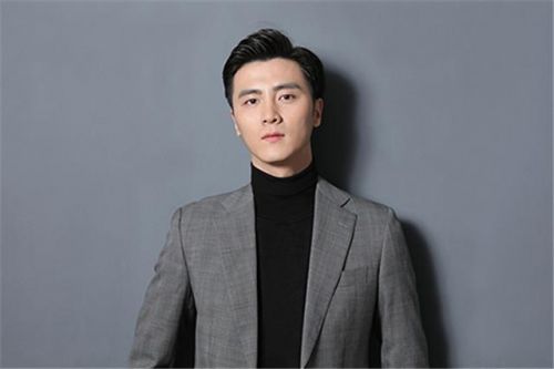 《武当一剑》热拍 单思涵侠胆柔情为救赎