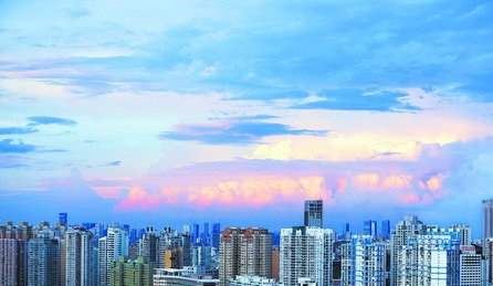 今起进入盛夏 厦门本月或来台风