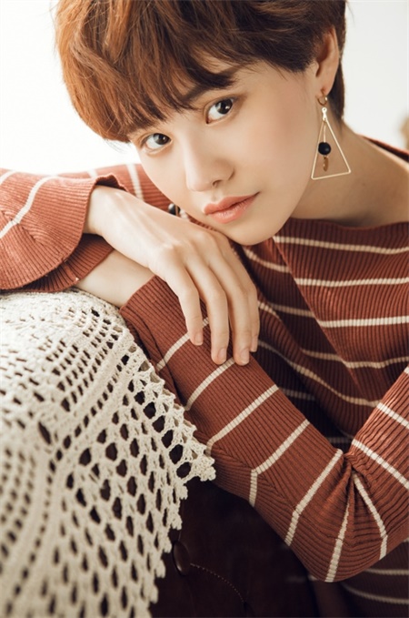 《小情书》最新短片里张怡是谁?电视剧《光年》等剧待播