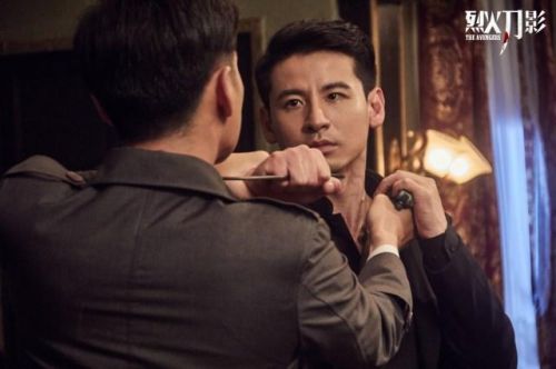 烈火刀影总共几集每晚几集连播 吴佳尼拼命徐海为首演反派