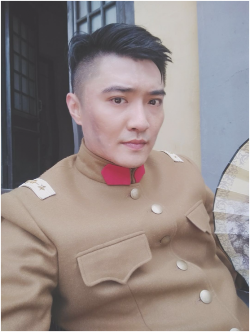 电视剧《兄弟团》杀青剧情介绍 宋恩逸饰演李泽木