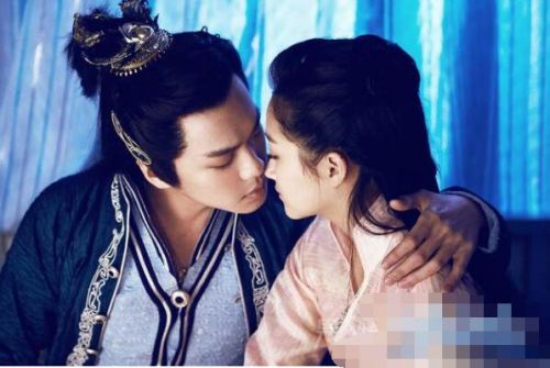 明星拍吻戏是真的亲么 借位or替身